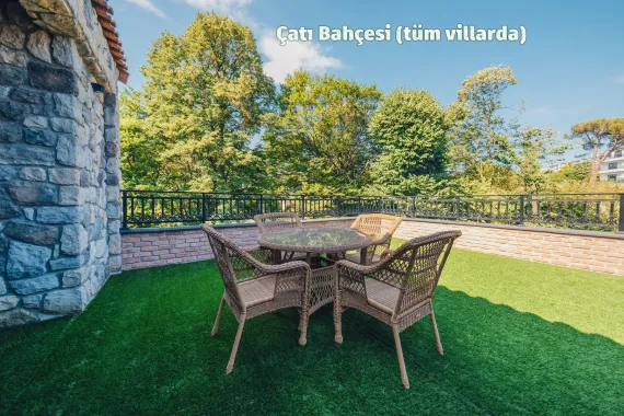 Kartepe villa bahçe oturma alanı konaklama deneyimi
