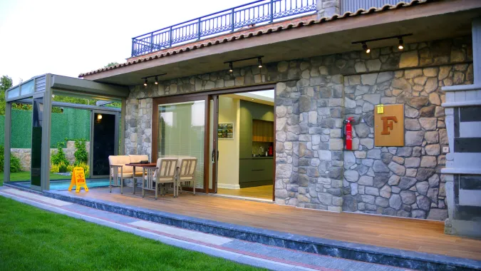 Kartepe villa ateş çukurlu premium tatil deneyimi