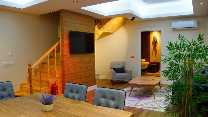 Sapanca yakın villa salon alanı premium tatil deneyimi